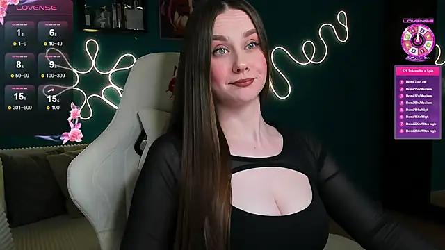 katie taylorr online show from December 1, 2025, 9:42 pm