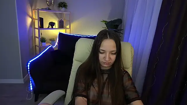 ElysLunar online show from February 1, 2025, 2:37 am