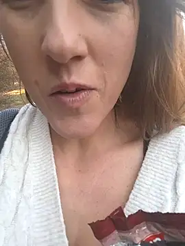 Snapshot of Hexe12346 chatting on March 9, 2025, 9:35 am Hexe12346 online show from March 9, 2025, 9:35 am