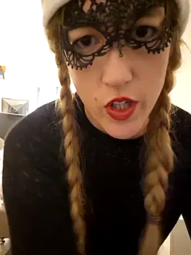 Snapshot of Hexe12346 chatting on December 21, 2025, 8:10 am Hexe12346 online show from December 21, 2025, 8:10 am