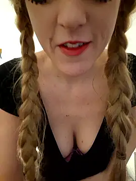 Snapshot of Hexe12346 chatting on January 13, 2026, 6:18 am Hexe12346 online show from January 13, 2026, 6:18 am