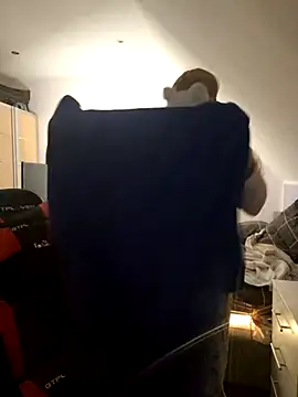 Snapshot of Hexe12346 chatting on February 24, 2026, 6:33 am Hexe12346 online show from February 24, 2026, 6:33 am