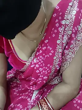 kaveerpooja947 online show from April 14, 2026, 5:41 pm