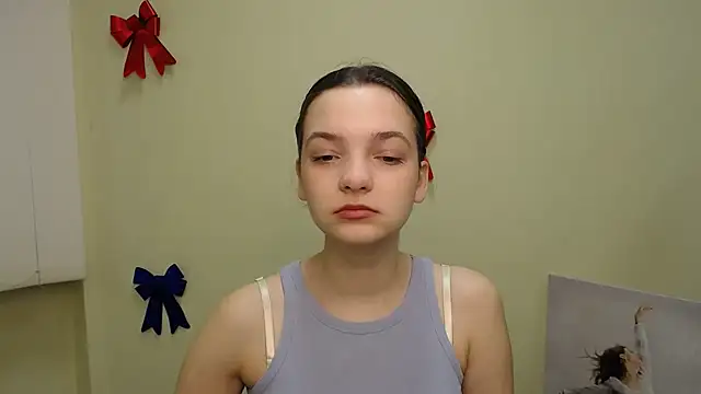  SusieSu  online show from January 24, 2025, 7:30 am