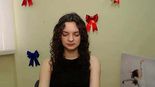  SusieSu  online show from January 30, 2025, 10:29 am