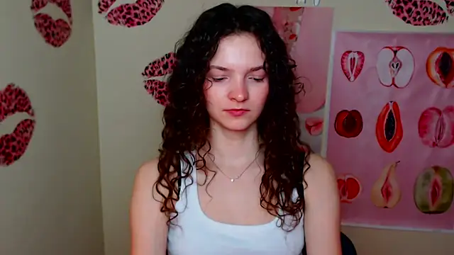  SusieSu  online show from February 23, 2026, 7:22 pm