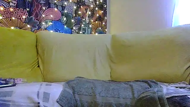 Snapshot of freyadivine chatting on January 9, 2025, 12:19 pm freyadivine online show from January 9, 2025, 12:19 pm