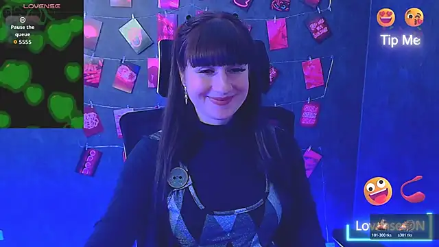 Violla My online show from February 15, 2026, 8:13 am