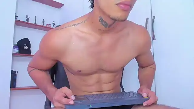 Snapshot of Jonryder_ chatting on December 16, 2025, 4:12 pm Jonryder online show from December 16, 2025, 4:12 pm