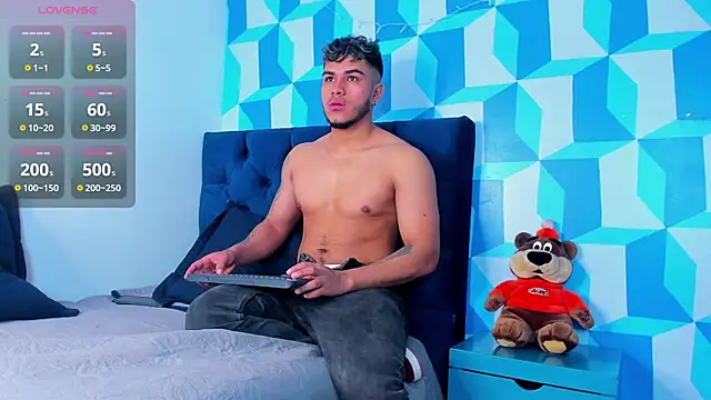 jeisonstark online show from March 7, 2025, 12:01 pm