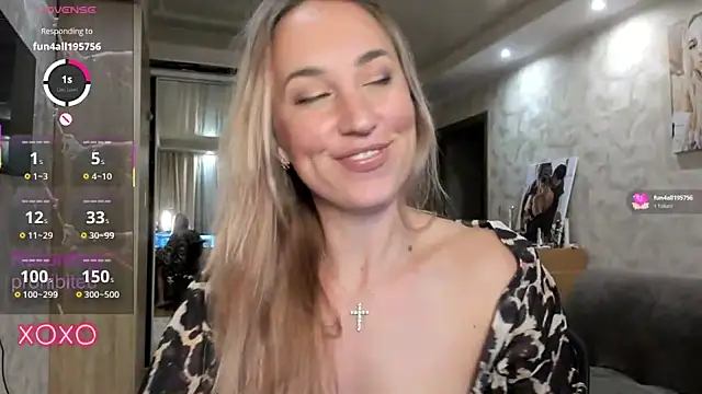 lady Nati online show from November 10, 2025, 2:49 pm