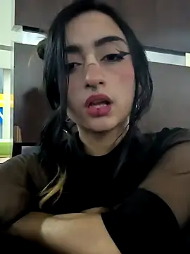 Snapshot of Lila_Desiree chatting on February 10, 2025, 2:19 am Lila Desiree online show from February 10, 2025, 2:19 am