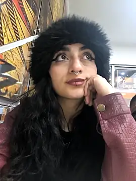 Snapshot of Lila_Desiree chatting on November 28, 2025, 10:12 pm Lila Desiree online show from November 28, 2025, 10:12 pm