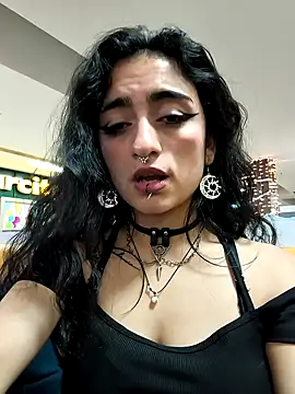 Snapshot of Lila_Desiree chatting on January 12, 2026, 12:05 am Lila Desiree online show from January 12, 2026, 12:05 am