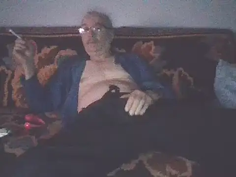 Snapshot of loverboyxxx69 chatting on January 21, 2025, 2:11 am loverboyxxx69 online show from January 21, 2025, 2:11 am