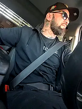 Beardedtattood online show from October 8, 2025, 11:52 am