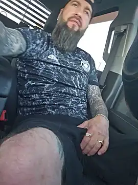 Beardedtattood online show from June 3, 2026, 10:18 am