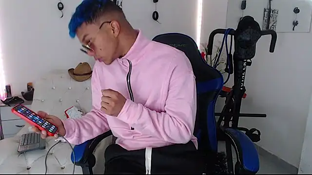 Leonard Price online show from March 10, 2025, 11:10 am