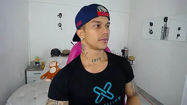 Leonard Price online show from September 29, 2025, 1:33 am