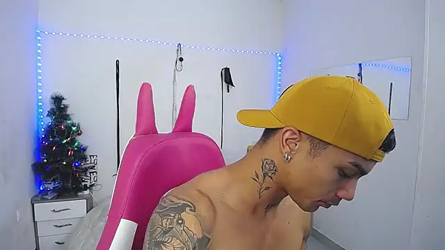 Leonard Price online show from December 17, 2025, 2:23 pm