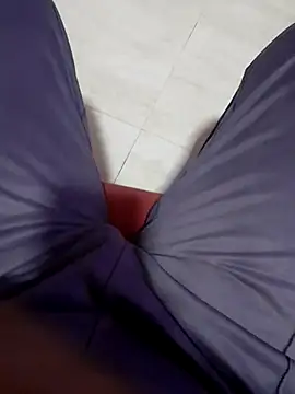 SuranSexy33 online show from February 22, 2025, 1:02 pm