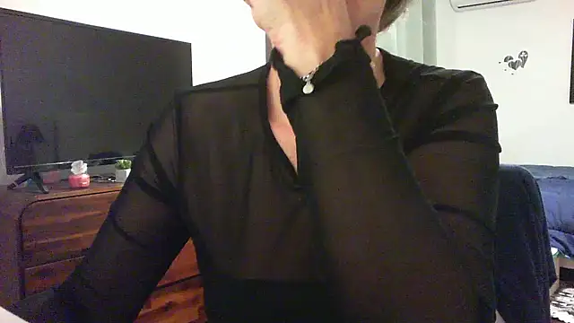   Angel78   online show from April 14, 2026, 1:06 pm