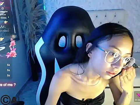 NathaliaSweet 11 online show from February 7, 2025, 5:18 pm