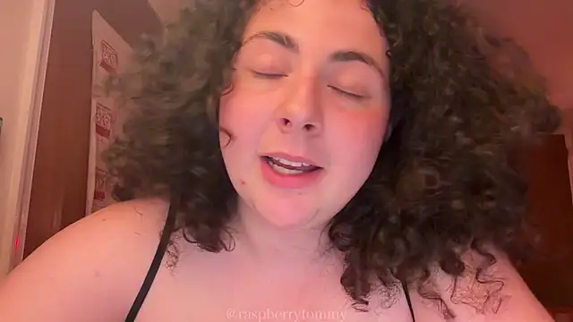 RaspberryTommyFTM online show from May 14, 2026, 2:07 am