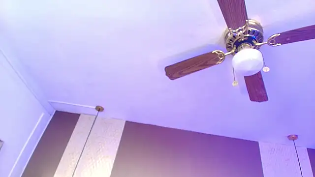 DannaDooll99 online show from November 4, 2025, 11:53 am