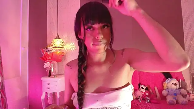 Snapshot of DannaDooll99 chatting on June 7, 2026, 1:15 pm DannaDooll99 online show from June 7, 2026, 1:15 pm