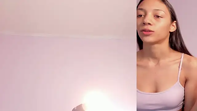 Snapshot of lupeebony chatting on May 24, 2026, 7:30 pm lupeebony online show from May 24, 2026, 7:30 pm