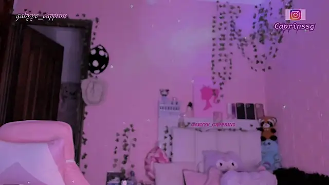 gabyye capprins online show from February 14, 2026, 12:07 am