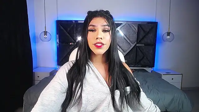 MIA YOURHOTTIE online show from January 30, 2025, 2:06 am