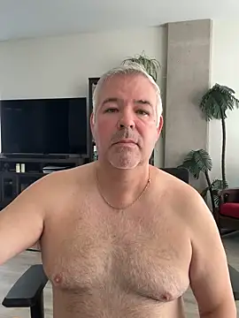 aarosteev2 online show from February 13, 2026, 2:02 pm