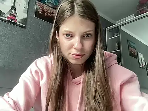 Snapshot of felicity_gold chatting on April 21, 2026, 10:32 am felicity gold online show from April 21, 2026, 10:32 am
