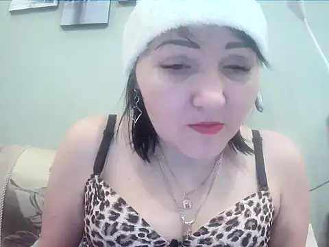 Snapshot of ClaireSunset chatting on December 26, 2024, 6:01 pm ClaireSunset online show from December 26, 2024, 6:01 pm