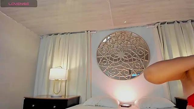 Belliinda 21 online show from February 10, 2026, 7:07 pm