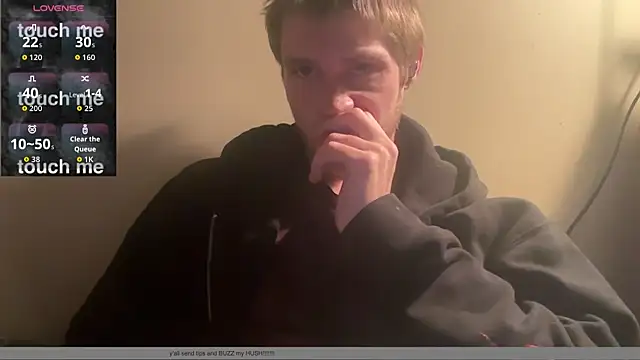 Snapshot of anomalies_ig chatting on December 5, 2025, 6:11 am anomalies ig online show from December 5, 2025, 6:11 am