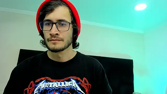 Loggan donnelly online show from February 9, 2025, 8:13 pm