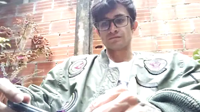 Snapshot of Loggan_donnelly chatting on February 3, 2026, 6:24 pm Loggan donnelly online show from February 3, 2026, 6:24 pm