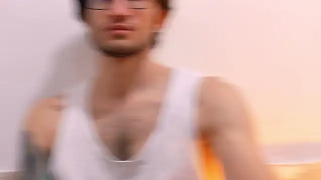 Loggan donnelly online show from April 12, 2026, 10:37 pm