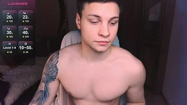 handsome guy01 online show from January 26, 2025, 7:09 pm