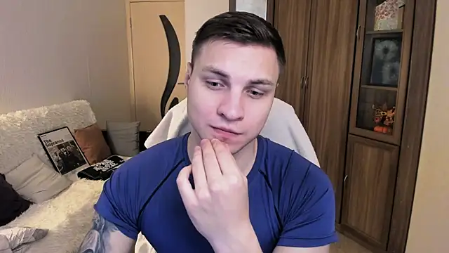 handsome guy01 online show from September 28, 2025, 7:36 am