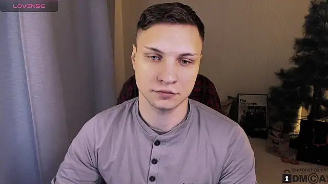 handsome guy01 online show from January 9, 2026, 12:13 am