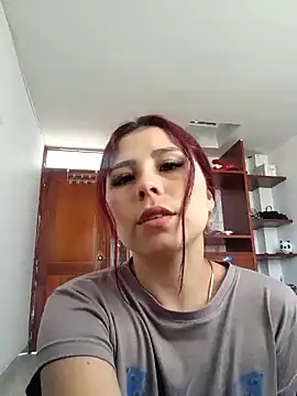 Snapshot of Salome__Fernandez chatting on December 7, 2024, 3:52 pm Salome Fernandez online show from December 7, 2024, 3:52 pm