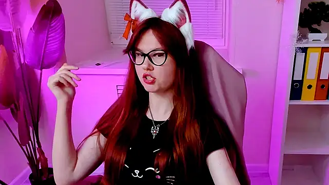 CarolGiggly online show from December 14, 2025, 11:37 am