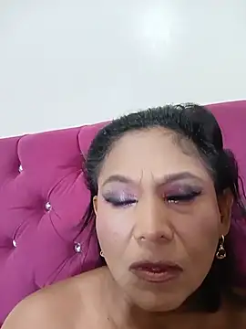 tiffany Bitch online show from June 5, 2026, 12:39 am