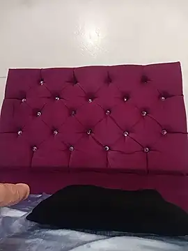 tiffany Bitch online show from June 16, 2026, 11:51 pm