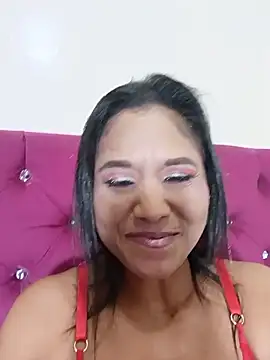 tiffany Bitch online show from July 17, 2026, 1:01 am