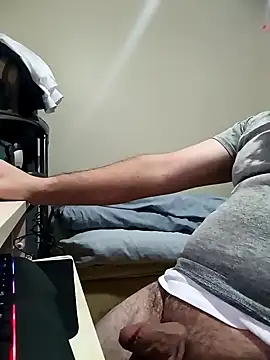 cshn001 online show from December 3, 2024, 8:06 pm